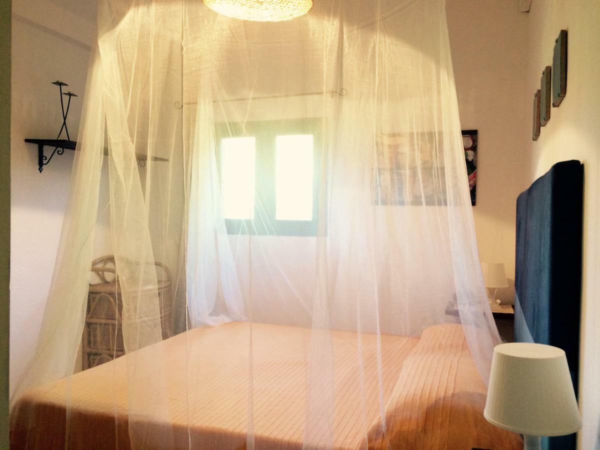 Willa Casa Del Mirto Bianco Chia Zewnętrze zdjęcie